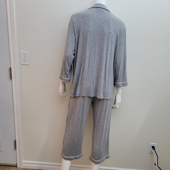 Riot Theory grey sleep set. Size M. NWT. - Picture 2 of 9